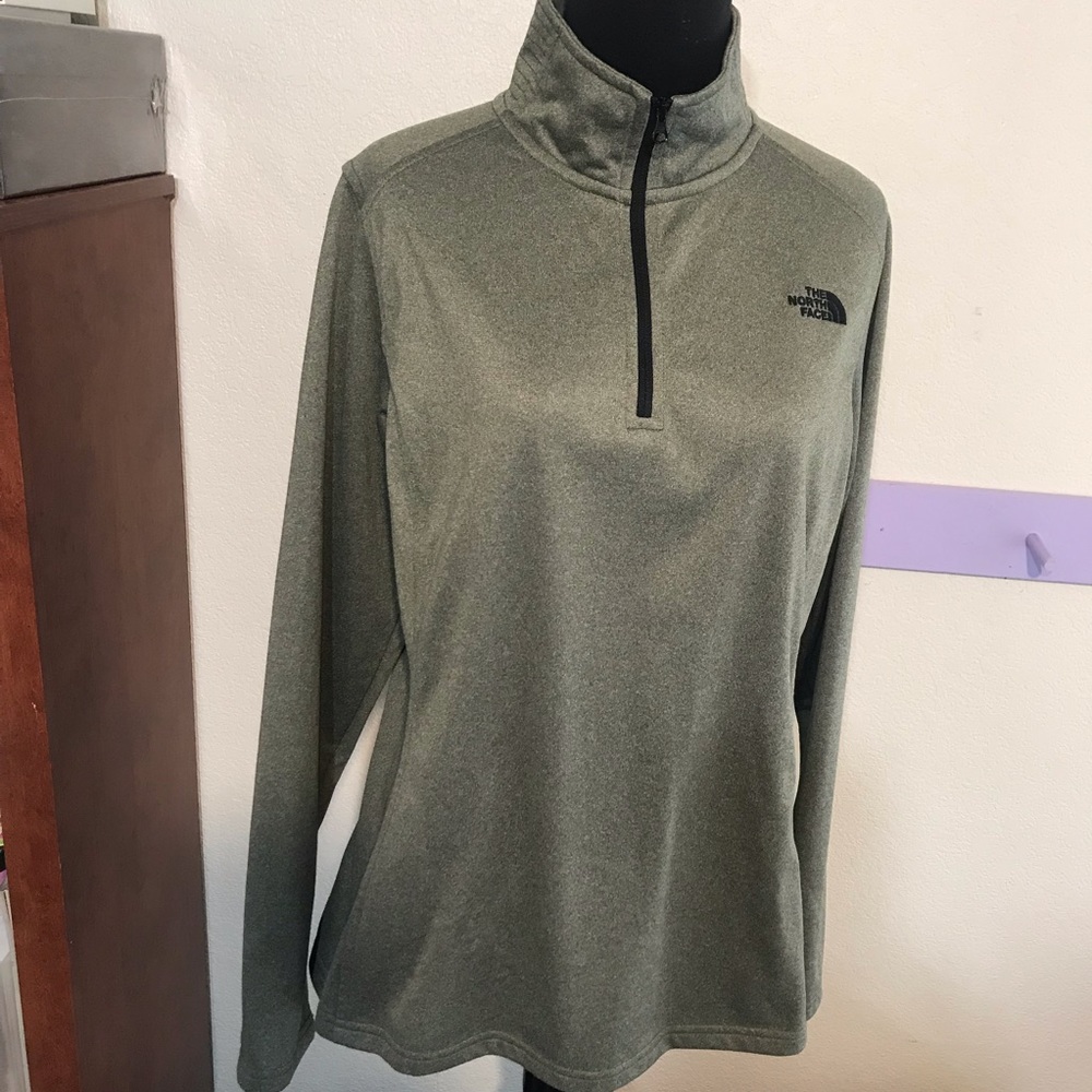 The North Face 1/4 zip base layer